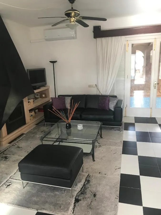 Villa Mit Meerblick, Indoorpool Und Wlan In Cala D' Or Кала де Ор